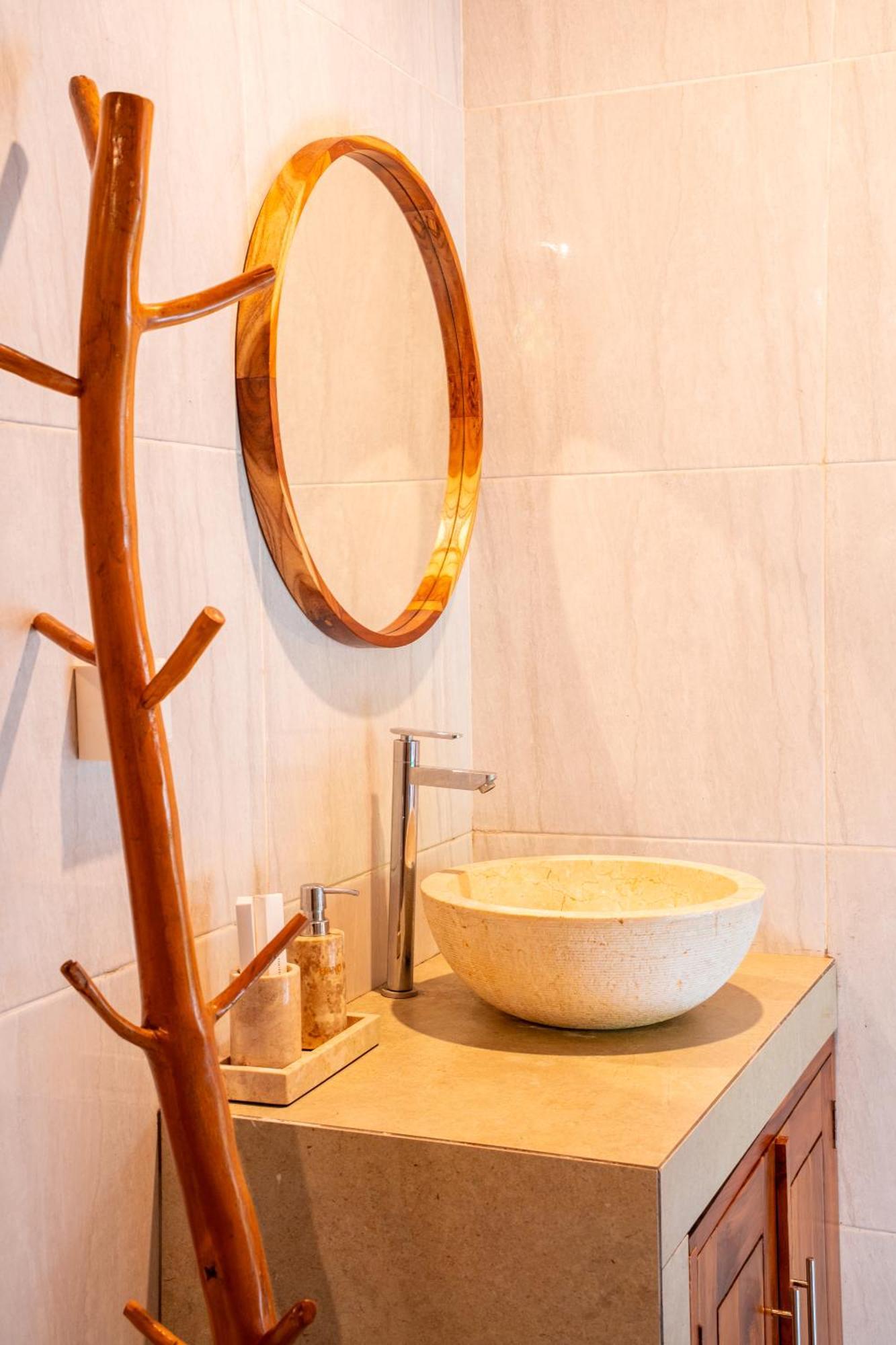 Cempaka Kembar Guest House Убуд Екстериор снимка